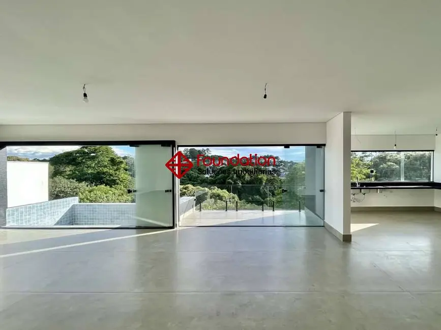 Foto 5 de Casa de Condomínio com 4 quartos à venda em Golf Gardens, Carapicuiba - SP