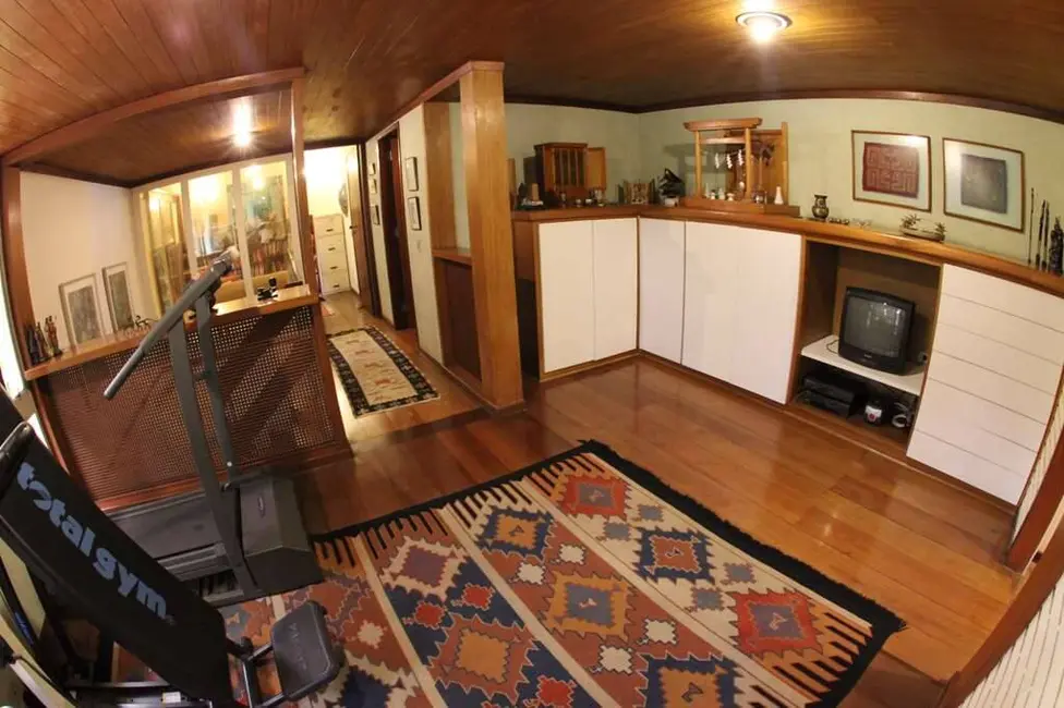 Casa com 4 quartos à venda em Granja Viana, Cotia - SP - imagem 8 Foto 8 de Casa com 4 quartos à venda em Granja Viana, Cotia - SP