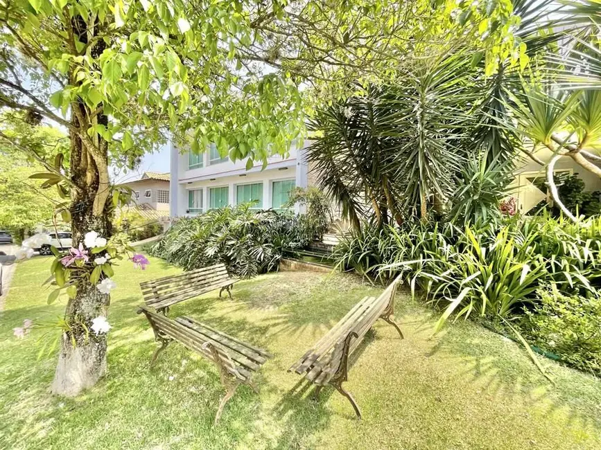 Foto 5 de Casa de Condomínio com 6 quartos à venda em Golf Gardens, Carapicuiba - SP