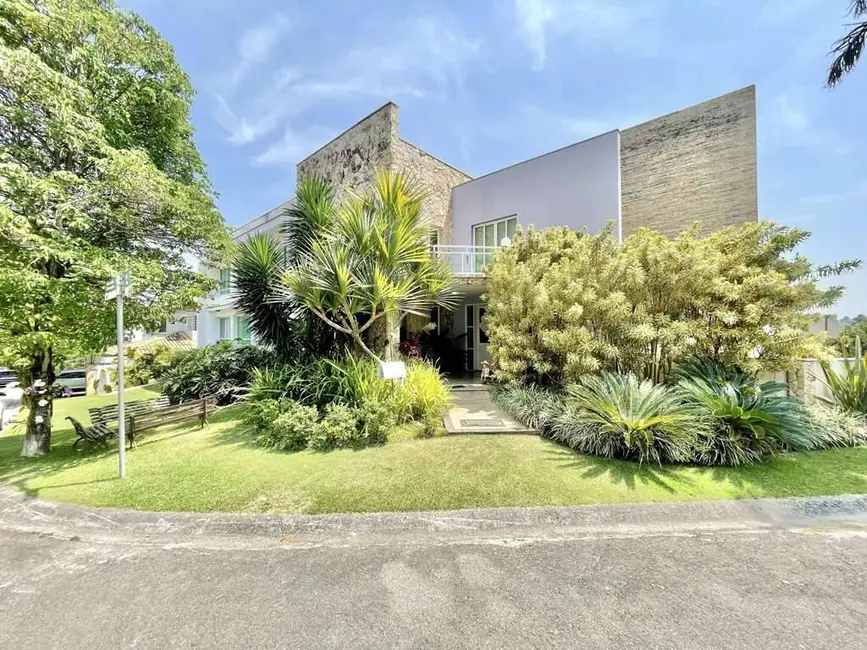 Foto 4 de Casa de Condomínio com 6 quartos à venda em Golf Gardens, Carapicuiba - SP