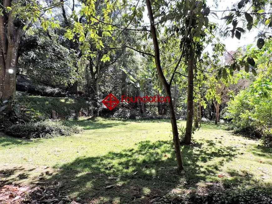 Casa de Condomínio com 6 quartos à venda e para alugar, 2915m2 em Vila Appia Antica, Carapicuiba - SP - imagem 3 Foto 3 de Casa de Condomínio com 6 quartos à venda e para alugar, 2915m2 em Vila Appia Antica, Carapicuiba - SP
