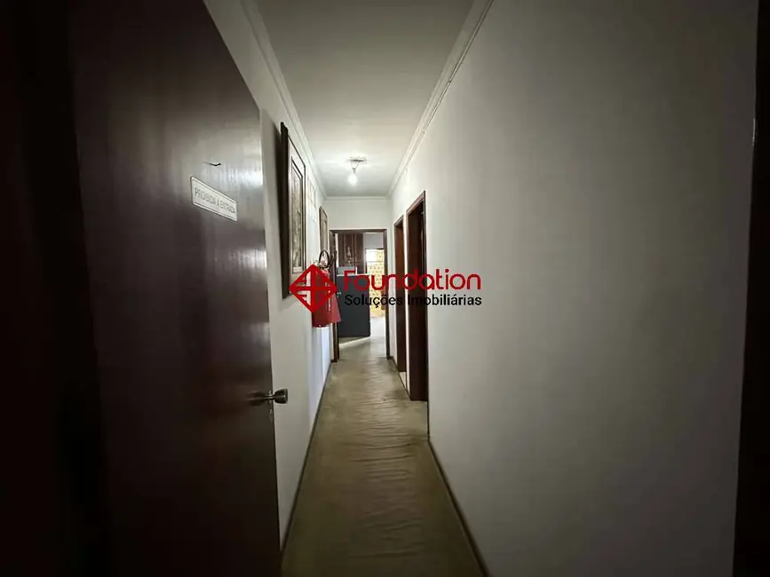 Foto 8 de Casa com 4 quartos à venda, 262m2 em Sumaré, São Paulo - SP