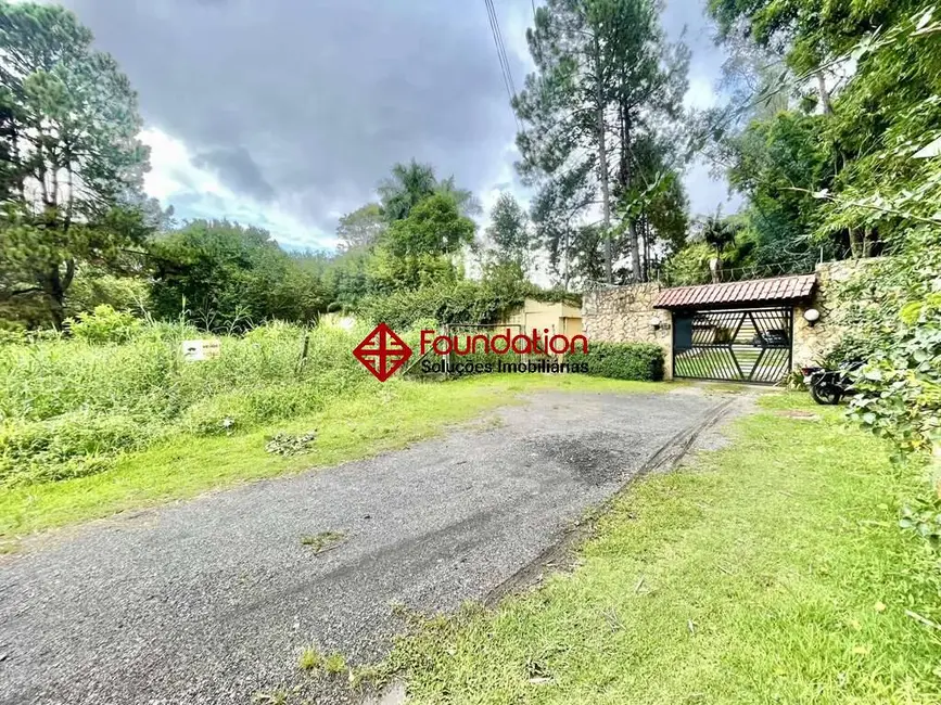 Foto 5 de Casa de Condomínio com 4 quartos à venda, 2000m2 em Chácara de La Rocca, Carapicuiba - SP