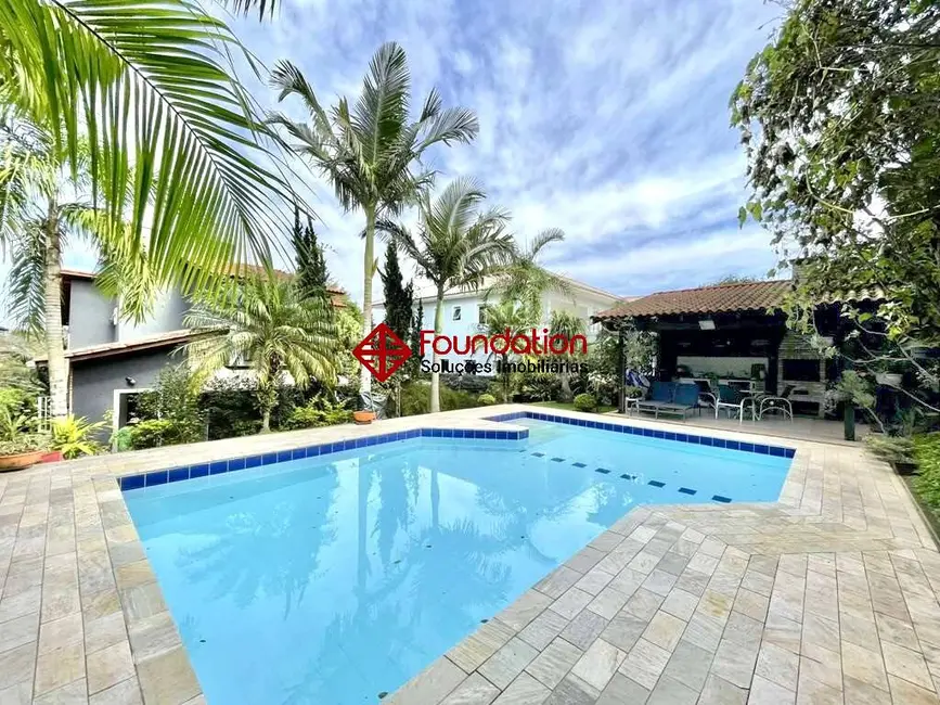 Foto 2 de Casa de Condomínio com 4 quartos à venda, 1000m2 em Residencial Euroville, Carapicuiba - SP