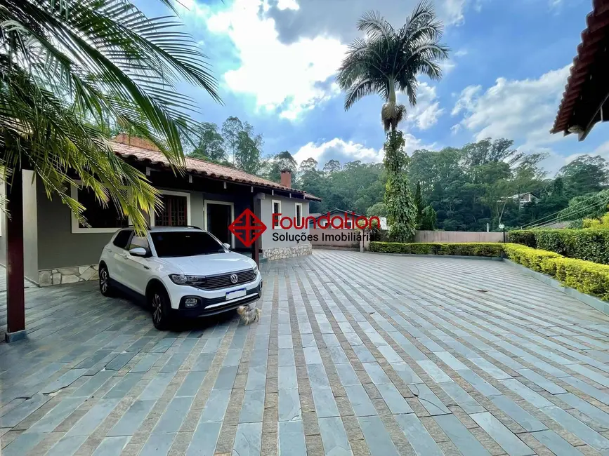 Casa de Condomínio com 3 quartos à venda, 1440m2 em Chácara dos Lagos, Carapicuiba - SP - imagem 4 Foto 4 de Casa de Condomínio com 3 quartos à venda, 1440m2 em Chácara dos Lagos, Carapicuiba - SP
