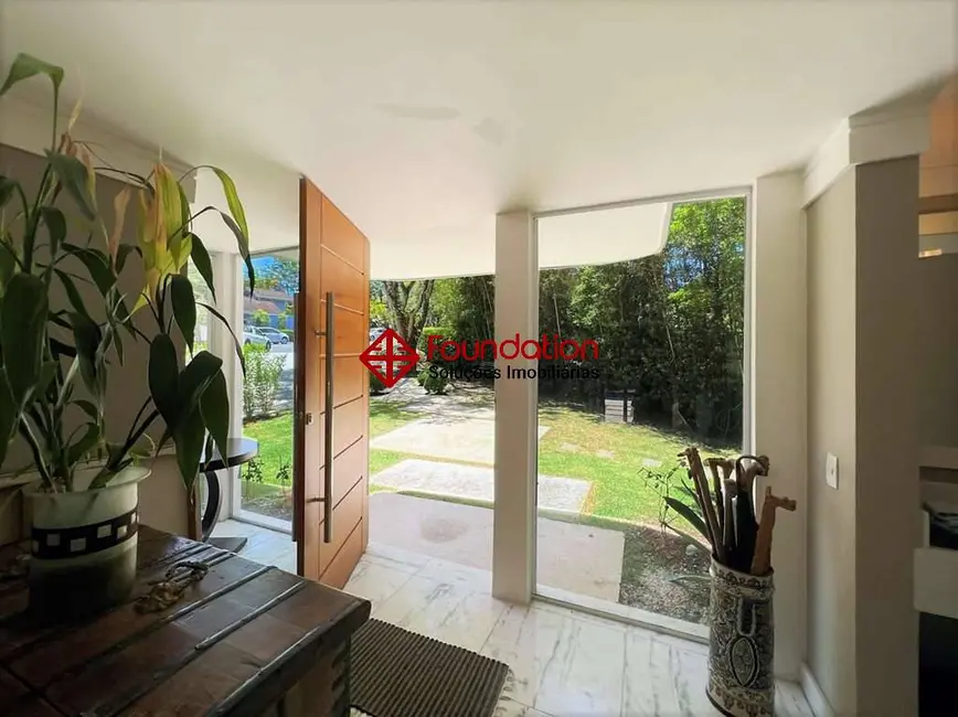 Casa de Condomínio com 4 quartos à venda, 1398m2 em Altos de São Fernando, Jandira - SP - imagem 7 Foto 7 de Casa de Condomínio com 4 quartos à venda, 1398m2 em Altos de São Fernando, Jandira - SP