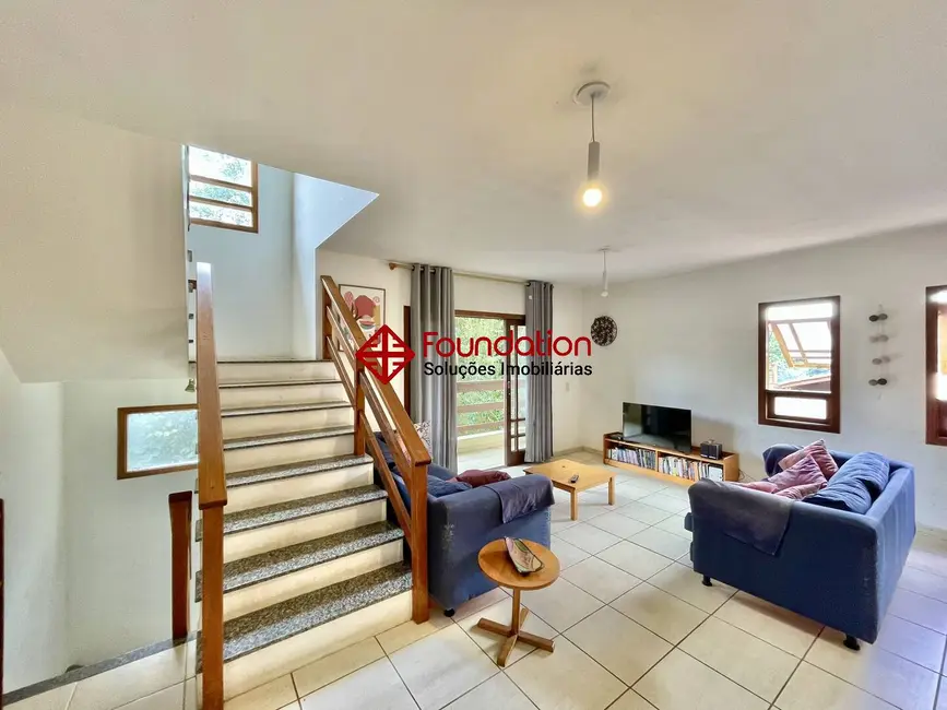 Foto 4 de Casa de Condomínio com 3 quartos à venda, 250m2 em Parque Ideal, Carapicuiba - SP