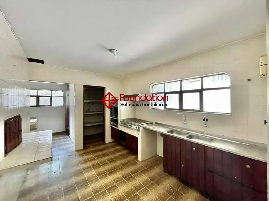Foto 8 de Casa com 4 quartos à venda e para alugar, 4947m2 em Jardim Colibri, Cotia - SP