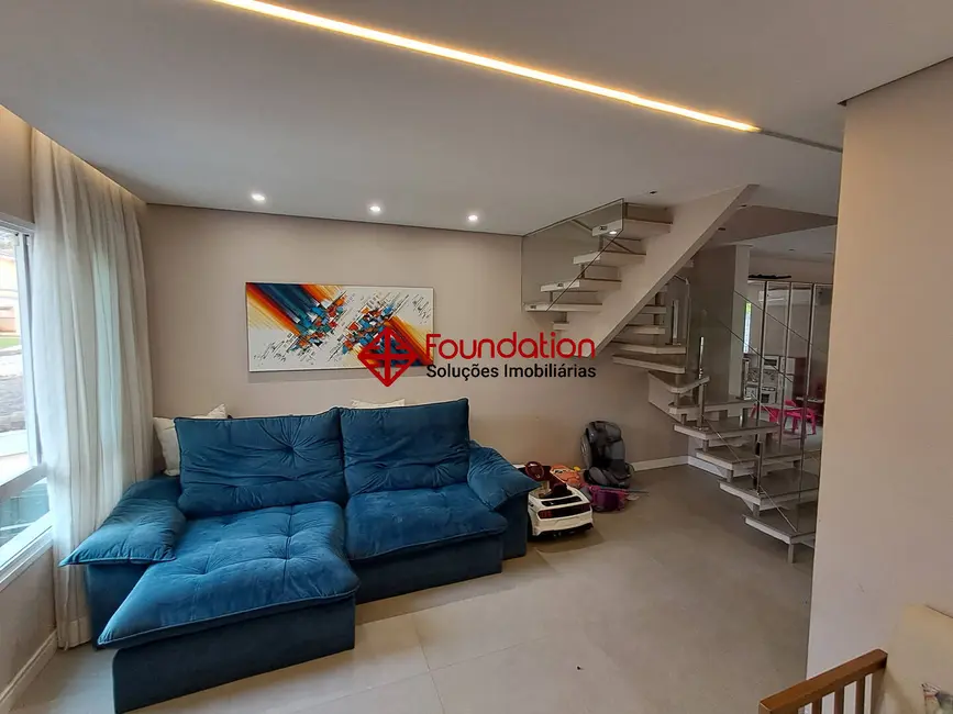 Foto 5 de Casa de Condomínio com 4 quartos à venda, 380m2 em Jardim da Glória, Cotia - SP