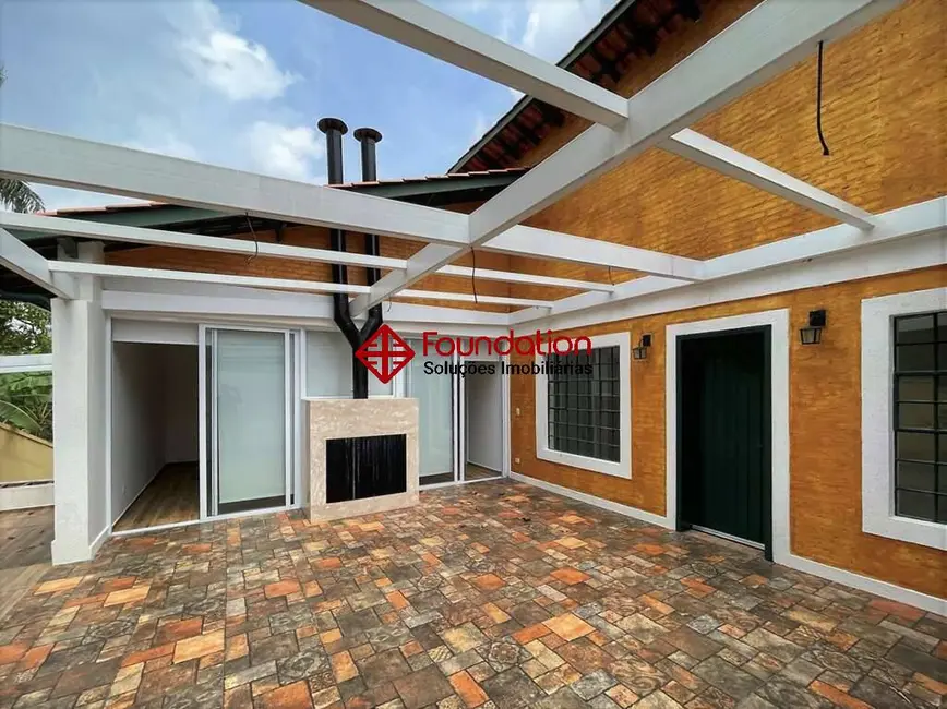 Foto 4 de Casa com 4 quartos à venda, 2525m2 em Vila Santo Antônio, Cotia - SP