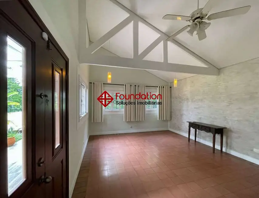 Foto 8 de Casa com 4 quartos à venda, 2525m2 em Vila Santo Antônio, Cotia - SP