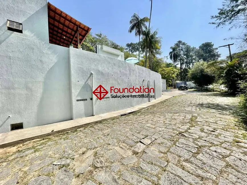 Casa de Condomínio com 3 quartos à venda, 477m2 em Vila Appia Antica, Carapicuiba - SP - imagem 4 Foto 4 de Casa de Condomínio com 3 quartos à venda, 477m2 em Vila Appia Antica, Carapicuiba - SP