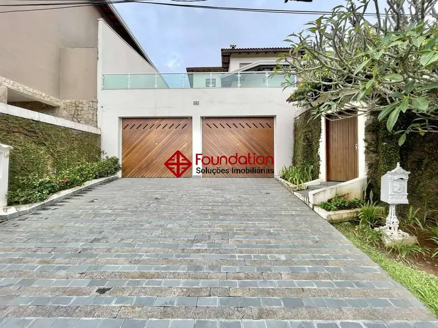 Foto 3 de Casa de Condomínio com 4 quartos à venda em Terras do Madeira, Carapicuiba - SP