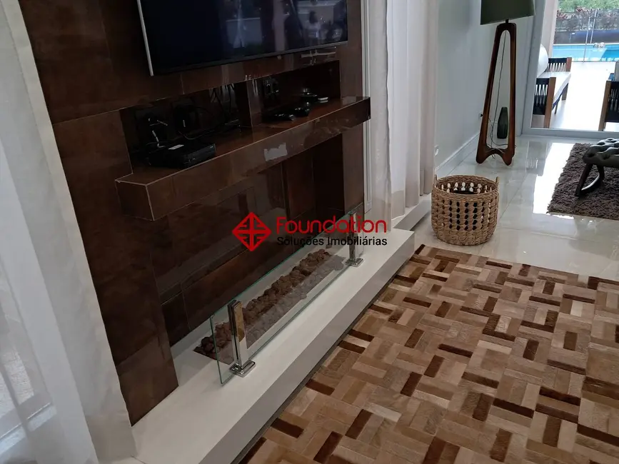 Foto 9 de Casa de Condomínio com 4 quartos à venda, 525m2 em Bosque do Vianna, Cotia - SP