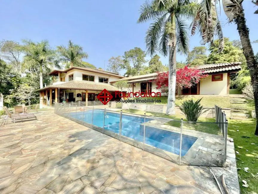 Casa com 4 quartos à venda, 2535m2 em Chácara Vale do Rio Cotia, Carapicuiba - SP - imagem 1 Foto 1 de Casa com 4 quartos à venda, 2535m2 em Chácara Vale do Rio Cotia, Carapicuiba - SP
