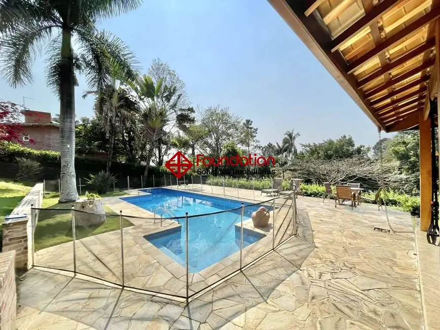 Casa com 4 quartos à venda, 2535m2 em Chácara Vale do Rio Cotia, Carapicuiba - SP - imagem 8 Foto 8 de Casa com 4 quartos à venda, 2535m2 em Chácara Vale do Rio Cotia, Carapicuiba - SP