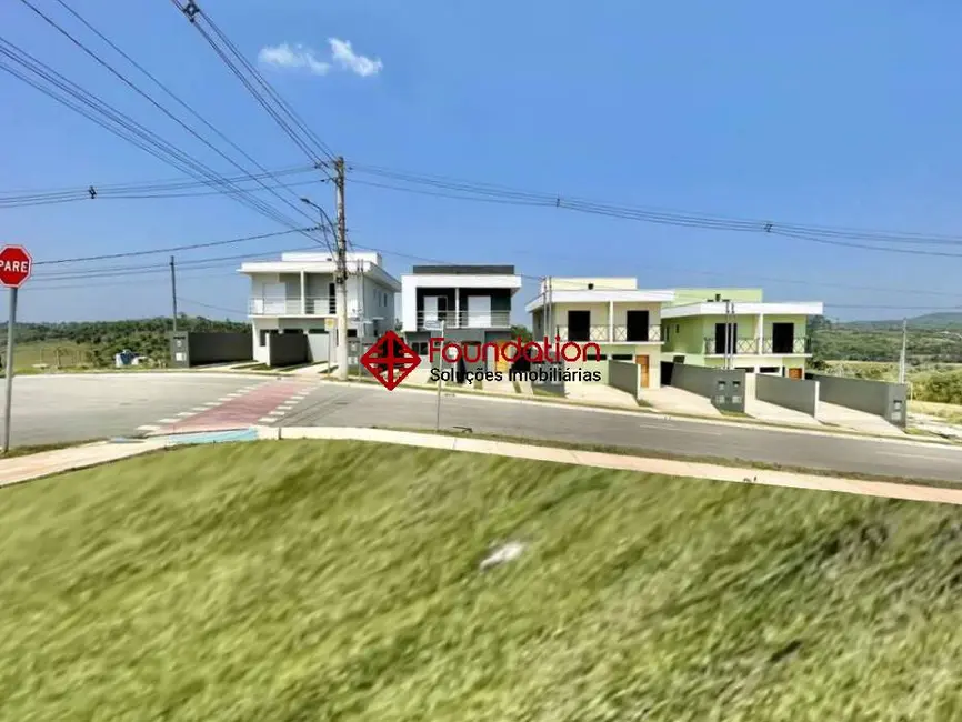 Foto 3 de Casa com 3 quartos à venda, 125m2 em Água Espraiada (Caucaia do Alto), Cotia - SP