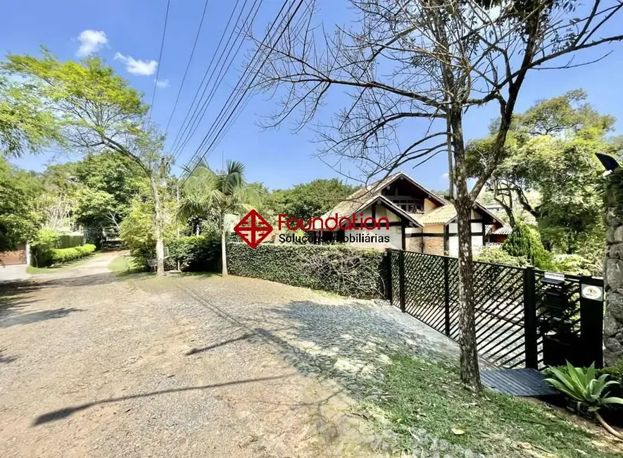 Foto 2 de Casa de Condomínio com 3 quartos à venda, 344m2 em Chácara Santa Lúcia, Carapicuiba - SP