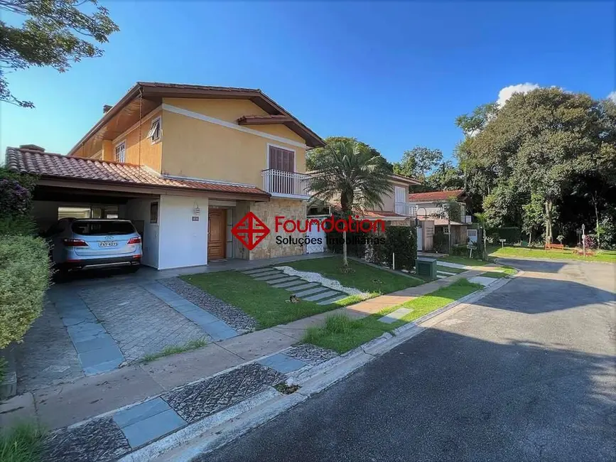 Casa de Condomínio com 4 quartos à venda, 345m2 em Jardim São Paulo II, Cotia - SP - imagem 3 Foto 3 de Casa de Condomínio com 4 quartos à venda, 345m2 em Jardim São Paulo II, Cotia - SP