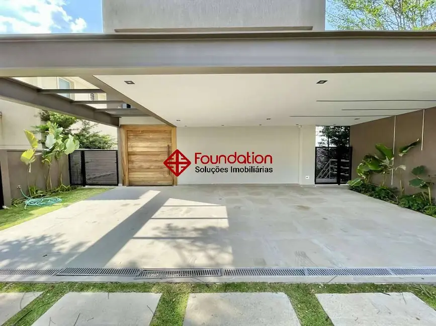 Casa de Condomínio com 4 quartos à venda e para alugar, 363m2 em São Paulo II, Cotia - SP - imagem 6 Foto 6 de Casa de Condomínio com 4 quartos à venda e para alugar, 363m2 em São Paulo II, Cotia - SP