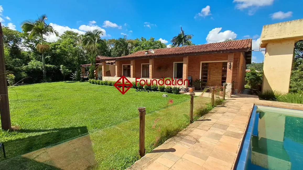 Foto 4 de Sítio / Rancho com 3 quartos à venda, 2700m2 em Caete (Mailasqui), Sao Roque - SP