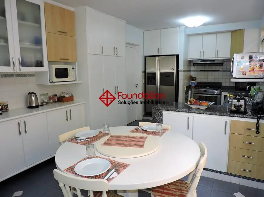 Foto 6 de Casa com 4 quartos à venda e para alugar, 517m2 em Chácara Eliana, Cotia - SP