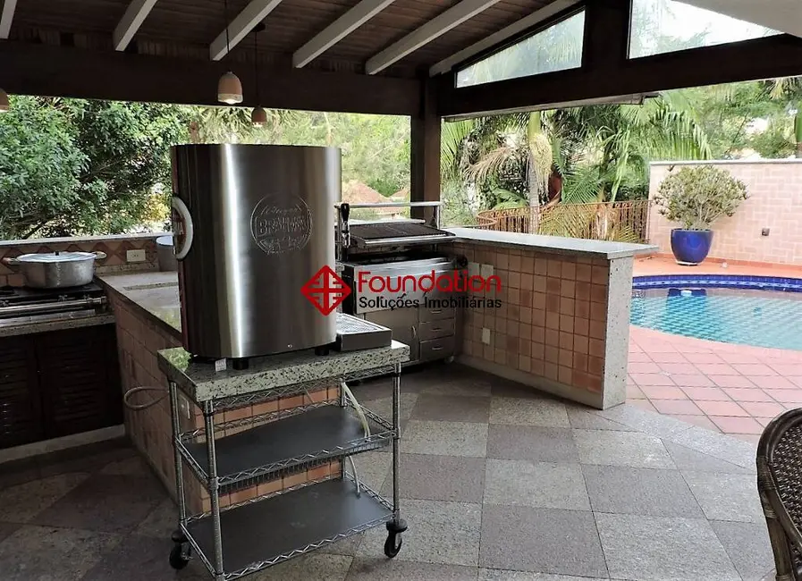 Foto 8 de Casa com 4 quartos à venda e para alugar, 517m2 em Chácara Eliana, Cotia - SP