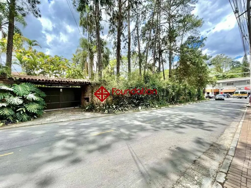 Casa com 5 quartos à venda e para alugar, 7088m2 em Vila Santo Antônio, Cotia - SP - imagem 7 Foto 7 de Casa com 5 quartos à venda e para alugar, 7088m2 em Vila Santo Antônio, Cotia - SP