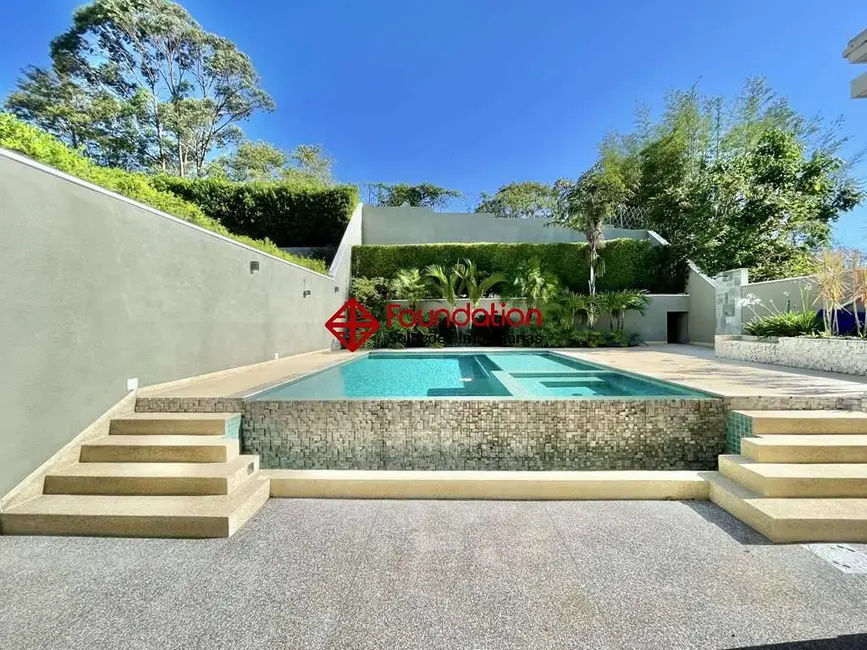 Foto 2 de Casa de Condomínio com 3 quartos à venda, 440m2 em Jardim Colibri, Cotia - SP