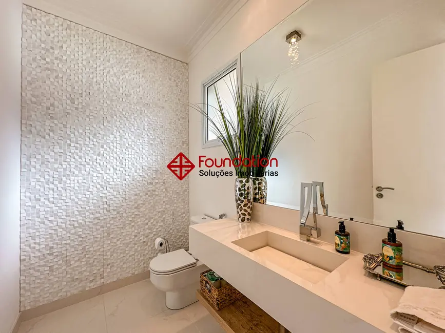 Casa de Condomínio com 4 quartos à venda, 1360m2 em Parque Dom Henrique, Cotia - SP - imagem 8 Foto 8 de Casa de Condomínio com 4 quartos à venda, 1360m2 em Parque Dom Henrique, Cotia - SP