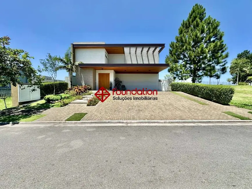 Casa de Condomínio com 4 quartos à venda, 525m2 em Granja Viana, Carapicuiba - SP - imagem 4 Foto 4 de Casa de Condomínio com 4 quartos à venda, 525m2 em Granja Viana, Carapicuiba - SP