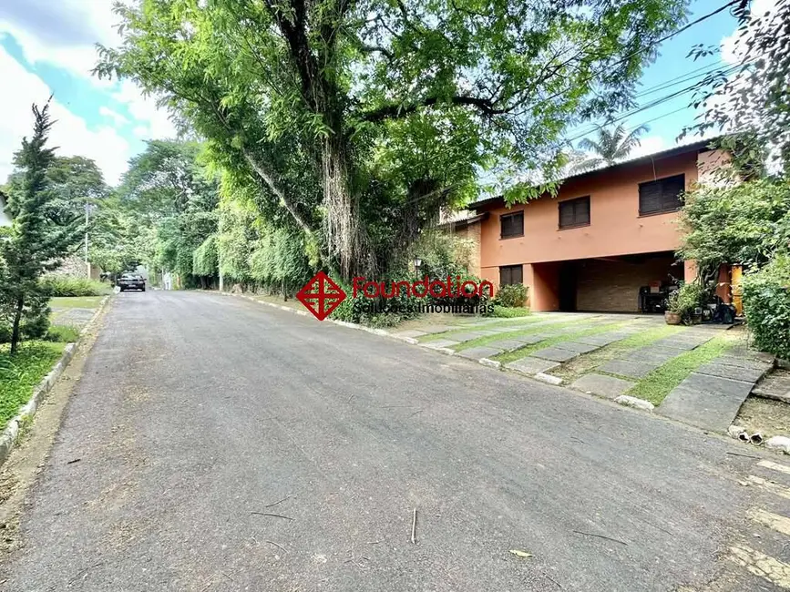 Casa de Condomínio com 4 quartos à venda, 1400m2 em Recanto Impla, Carapicuiba - SP - imagem 3 Foto 3 de Casa de Condomínio com 4 quartos à venda, 1400m2 em Recanto Impla, Carapicuiba - SP