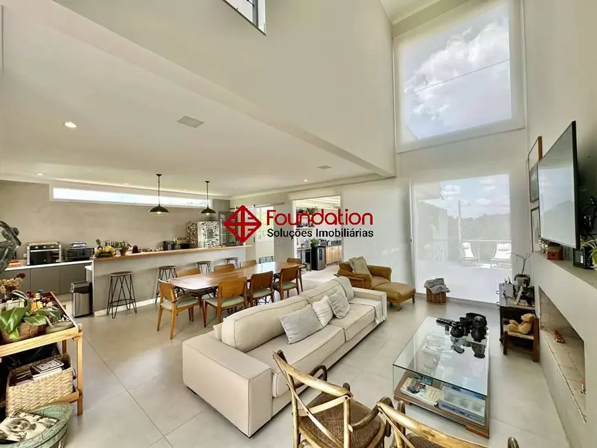 Foto 9 de Casa de Condomínio com 4 quartos à venda, 624m2 em Jandira - SP