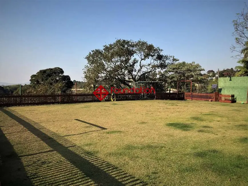 Foto 6 de Casa com 4 quartos para alugar, 1500m2 em Nova Fazendinha, Carapicuiba - SP