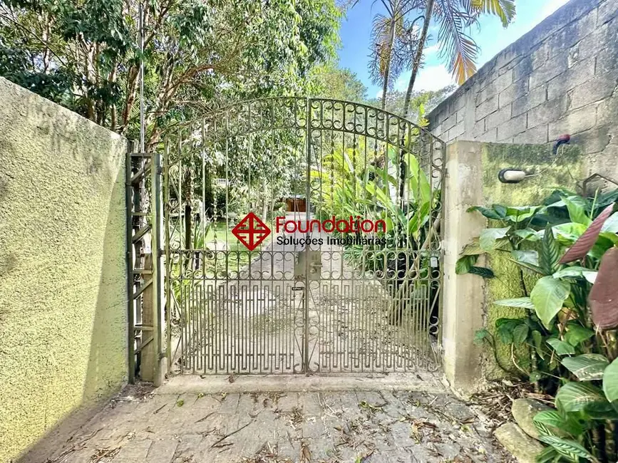 Foto 3 de Casa de Condomínio com 3 quartos à venda, 1000m2 em Jardim Colibri, Cotia - SP