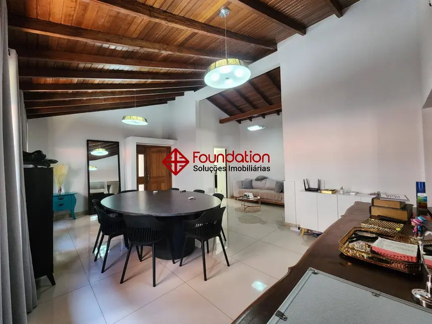 Foto 6 de Casa de Condomínio com 5 quartos à venda, 371m2 em São Paulo II, Cotia - SP