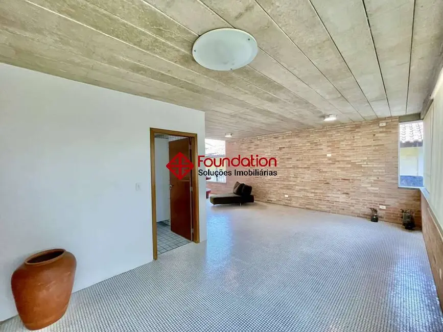 Foto 9 de Casa com 4 quartos para alugar, 300m2 em Jardim das Flores, Cotia - SP