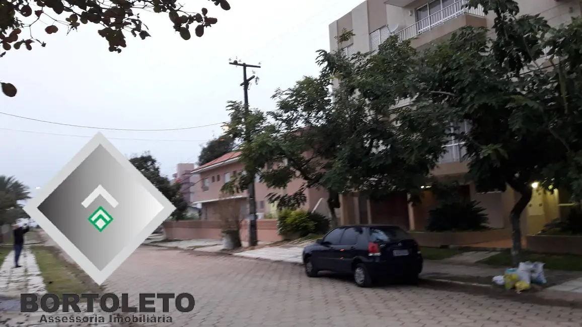 Foto 2 de Apartamento com 3 quartos à venda, 845275m2 em Pontal Do Parana - PR