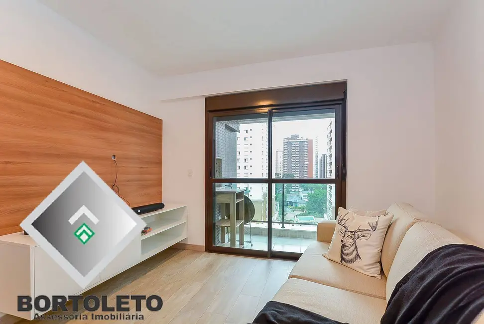 Foto 3 de Apartamento com 1 quarto à venda, 48m2 em Água Verde, Curitiba - PR