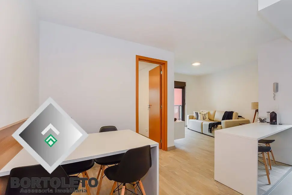Foto 6 de Apartamento com 1 quarto à venda, 48m2 em Água Verde, Curitiba - PR