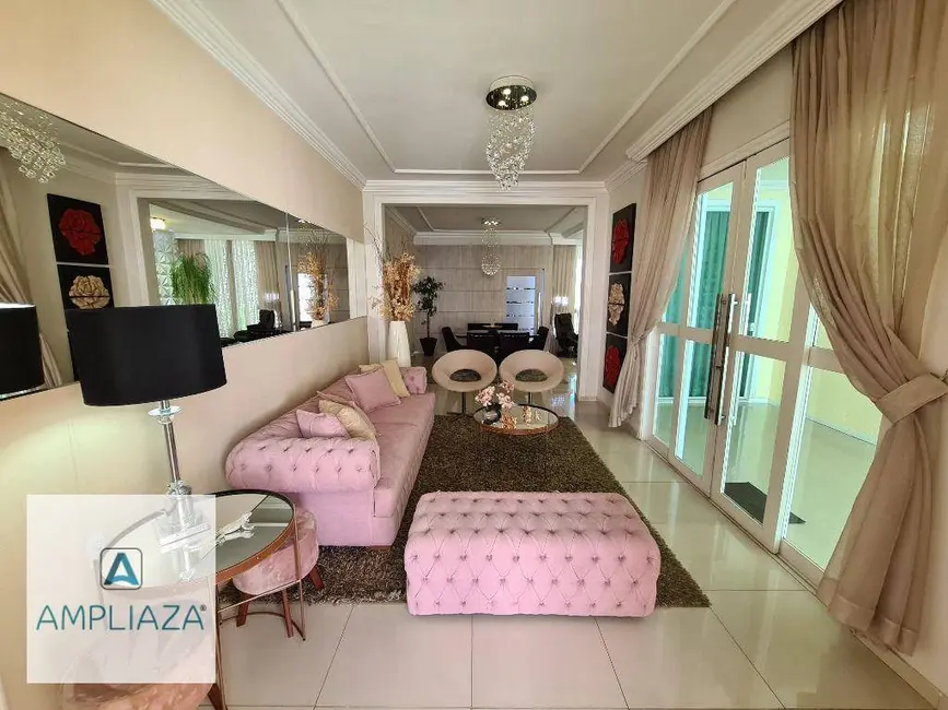 Foto 1 de Casa com 4 quartos à venda, 280m2 em Monte Castelo, Fortaleza - CE