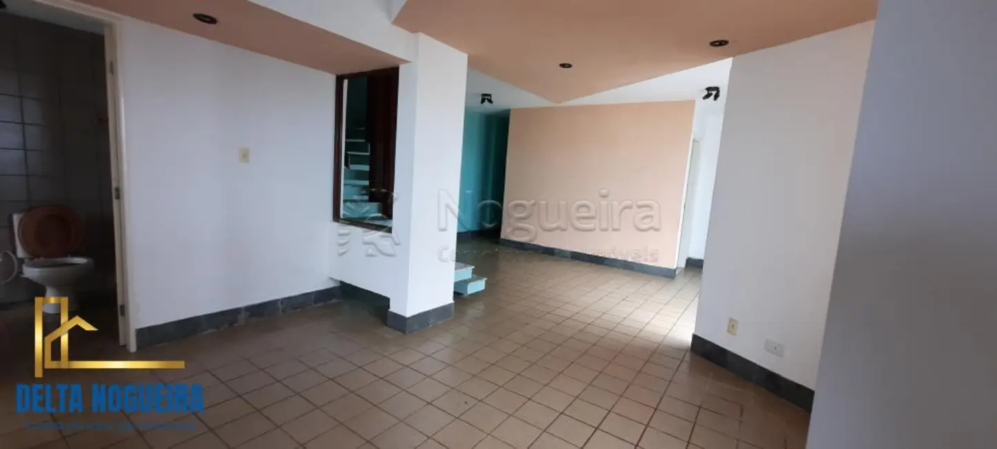 Cobertura com 5 quartos à venda em Casa Caiada, Olinda - PE - imagem 6 Foto 6 de Cobertura com 5 quartos à venda em Casa Caiada, Olinda - PE
