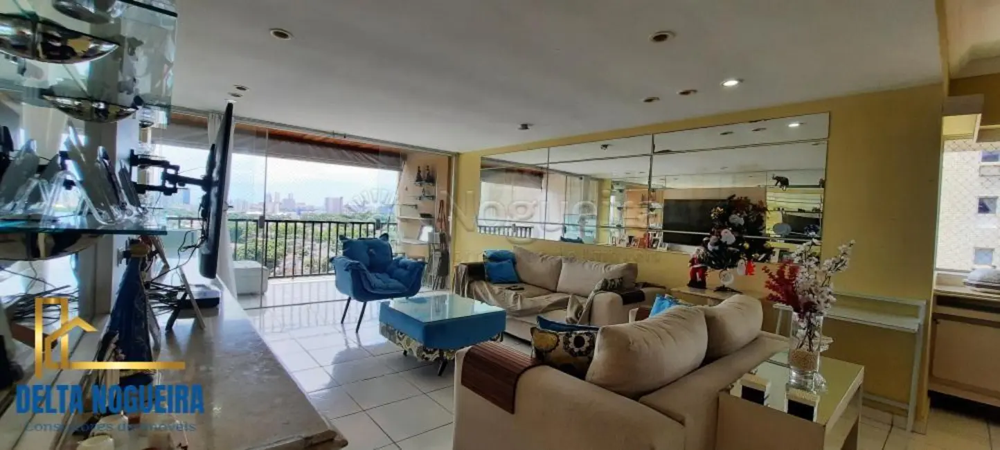 Foto 8 de Apartamento com 3 quartos à venda, 145m2 em Torreão, Recife - PE