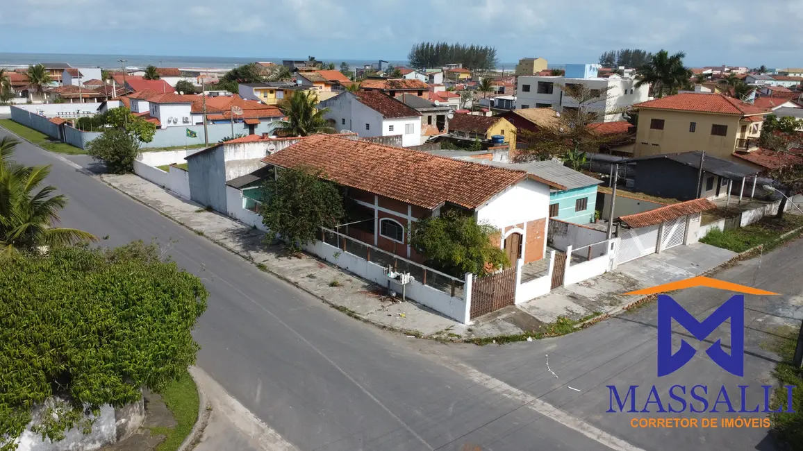 Foto 2 de Casa com 3 quartos à venda, 250m2 em Ilha Comprida - SP