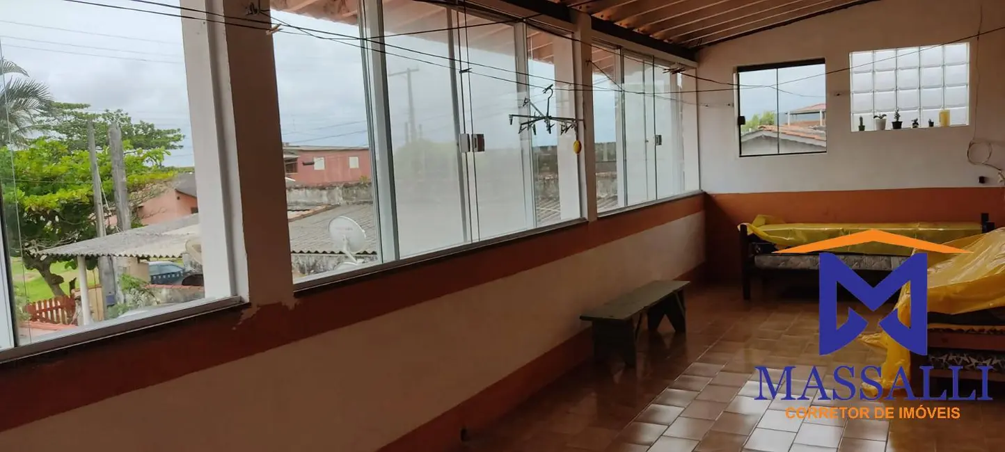 Foto 15 de Casa com 3 quartos à venda, 250m2 em Ilha Comprida - SP