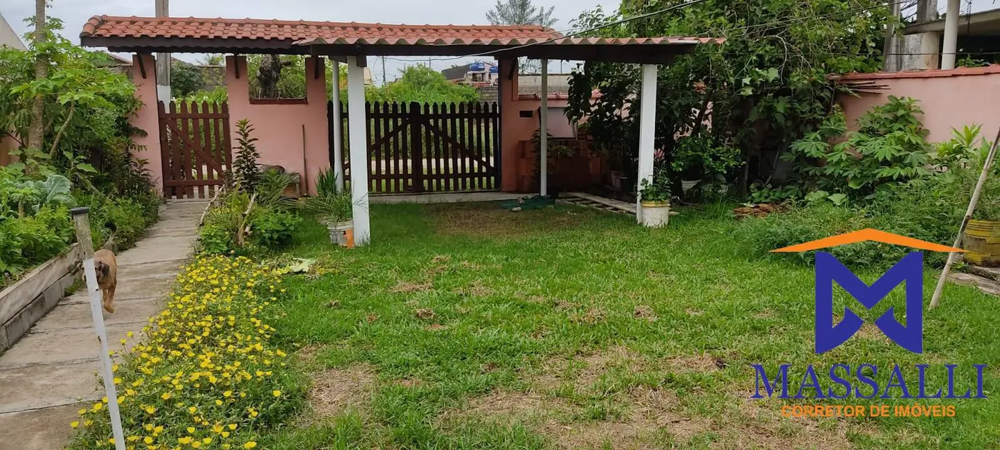 Foto 4 de Casa com 3 quartos à venda, 250m2 em Ilha Comprida - SP