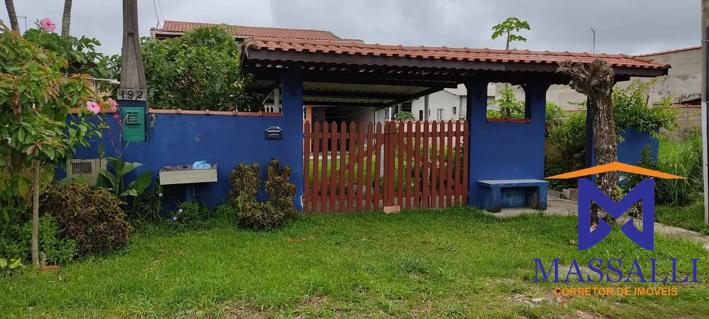Foto 1 de Casa com 3 quartos à venda, 250m2 em Ilha Comprida - SP