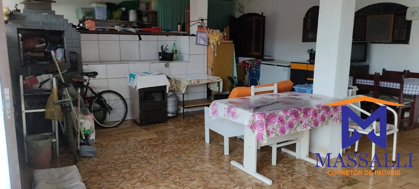 Foto 5 de Casa com 3 quartos à venda, 250m2 em Ilha Comprida - SP