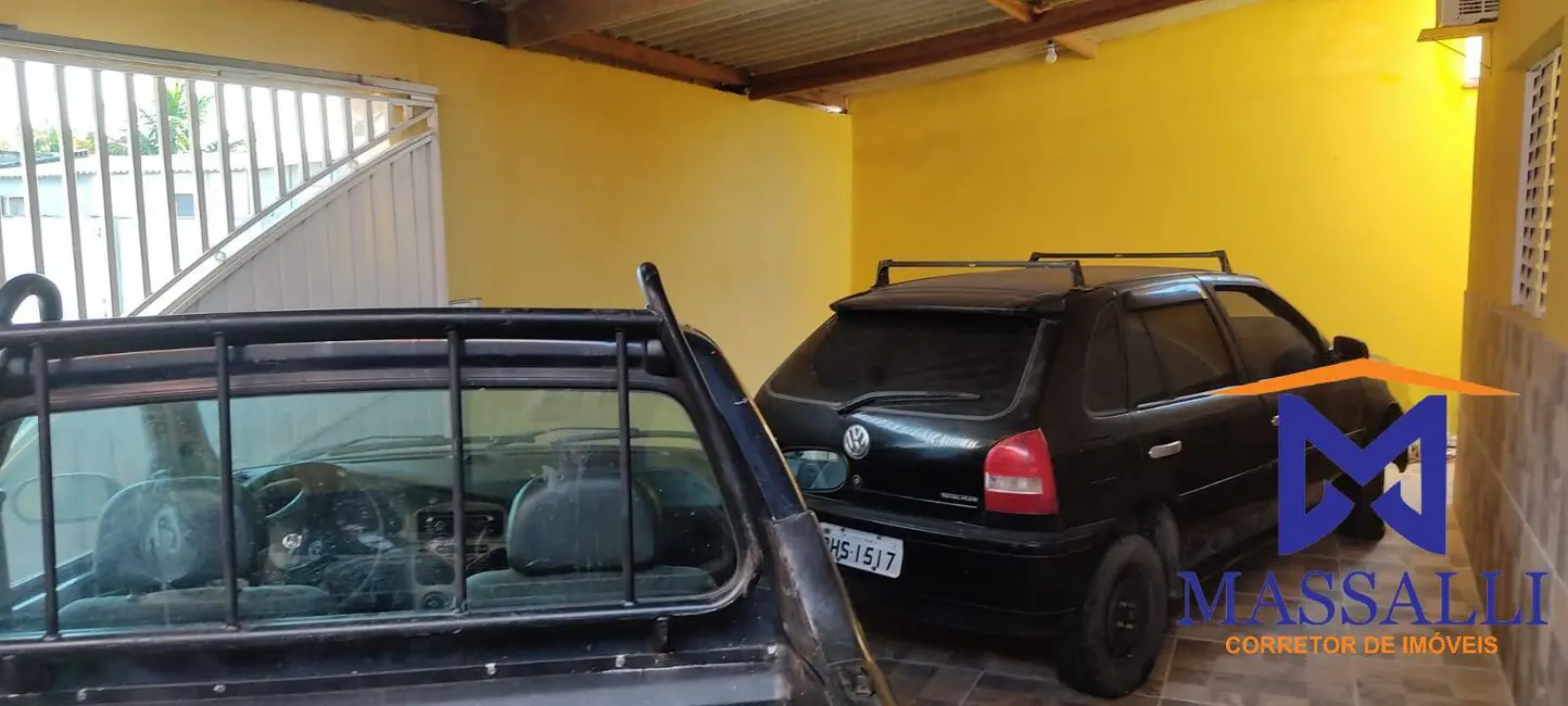 Foto 2 de Casa com 2 quartos à venda, 250m2 em Ilha Comprida - SP