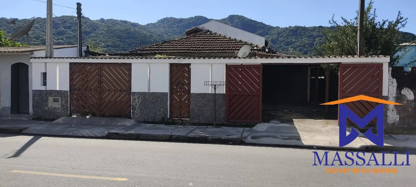 Foto 1 de Casa com 4 quartos à venda, 360m2 em Iguape - SP